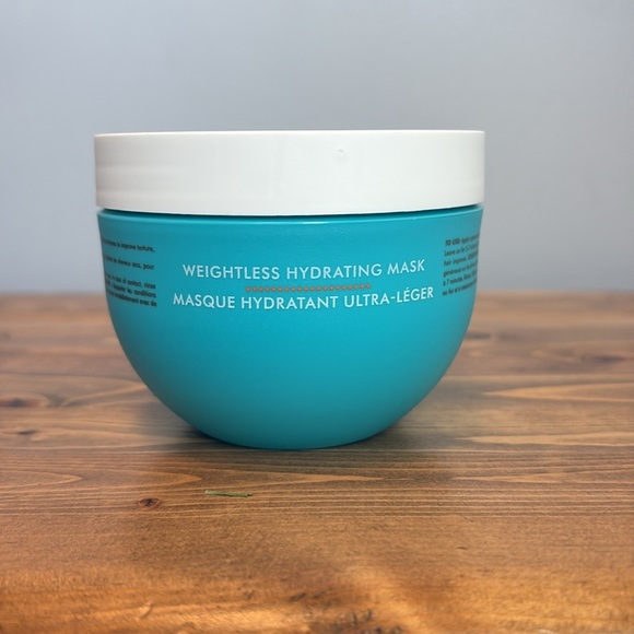 Moroccan Oil Weightless Hydration hair mask 8.5fl oz - Picture 5 of 6